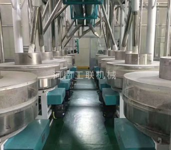 6+2石磨面粉機成套設備